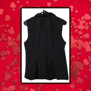 Sleeveless Black top